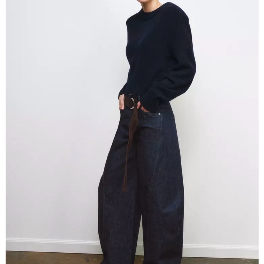 Zara new COLLECTION BARREL BELT JEANS